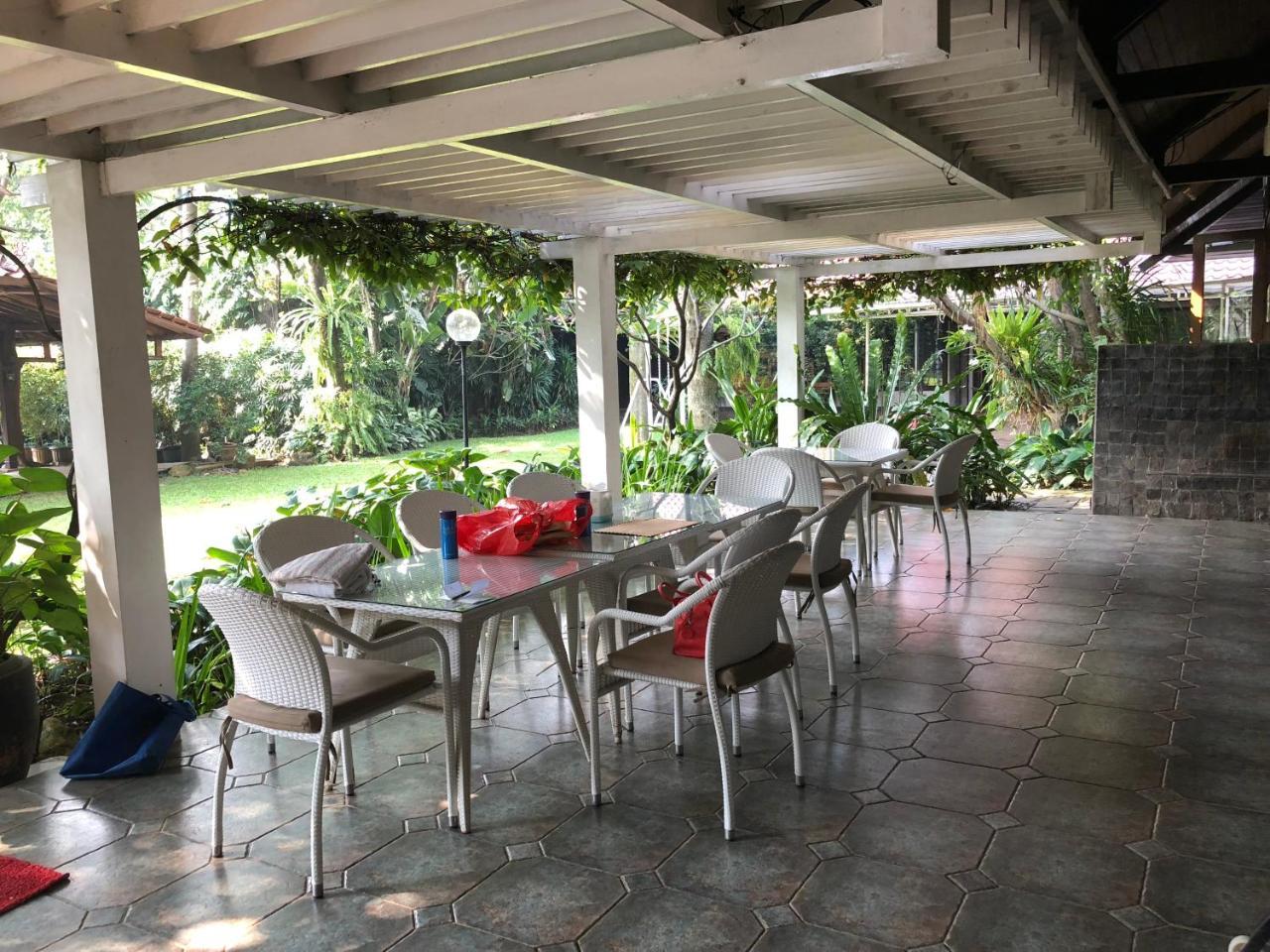 Hôtel Casakhasa à Jakarta Extérieur photo